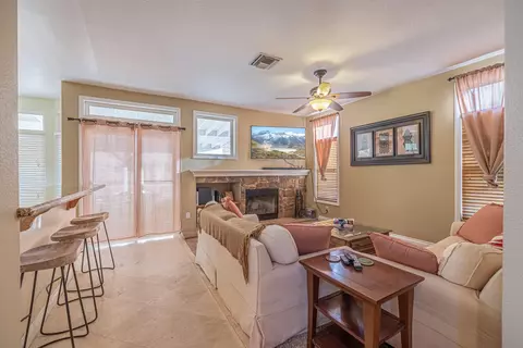 7338 Shadow Mountain Dr, Lancaster, CA 93536 photo 23
