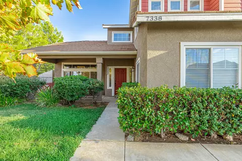 7338 Shadow Mountain Dr, Lancaster, CA 93536 photo 4