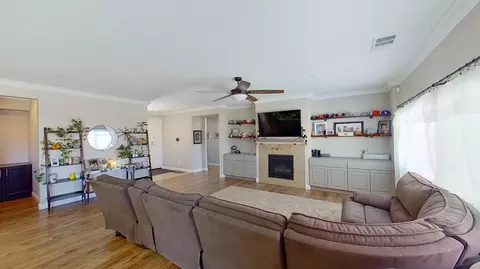 11160 Scarlet Ave, Adelanto, CA 92301 photo 6