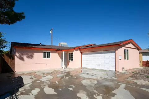 37853 E 11th St, Palmdale, CA 93550 photo 2