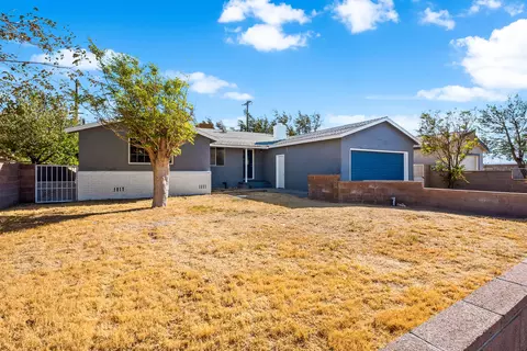 2882 Benito Ave, Mojave, CA 93501 photo 3