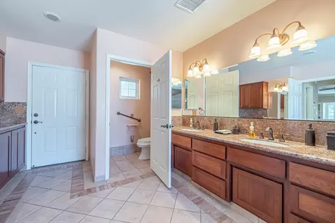 43733 Fenner Ave, Lancaster, CA 93536 photo 10