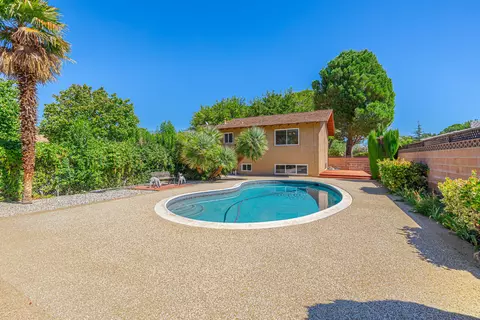 43733 Fenner Ave, Lancaster, CA 93536 photo 41