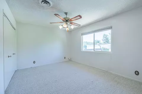43733 Fenner Ave, Lancaster, CA 93536 photo 33
