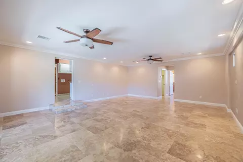 43733 Fenner Ave, Lancaster, CA 93536 photo 8