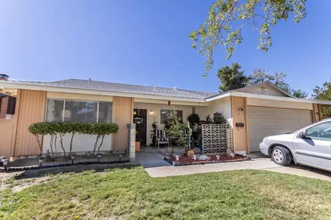1116 Ave J5 E, Lancaster, CA 93535 photo 1