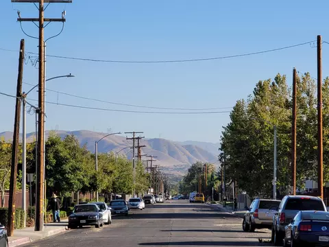 11 Th St E Ave Q3, Palmdale, CA 93550 photo 8