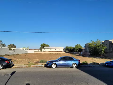 11 Th St E Ave Q3, Palmdale, CA 93550 photo 11
