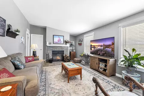 25213 Heather Hill Ave, Lancaster, CA 93536 photo 5
