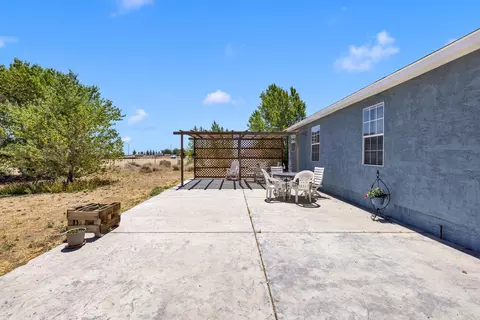 25213 Heather Hill Ave, Lancaster, CA 93536 photo 38