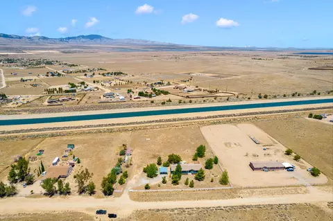 25213 Heather Hill Ave, Lancaster, CA 93536 photo 44