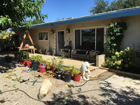 747 E Avenue L4 Ave, Lancaster, CA 93535 photo 2