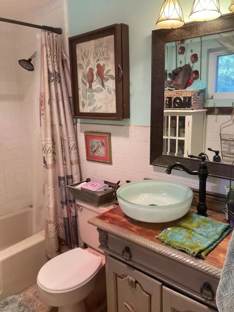 747 E Avenue L4 Ave, Lancaster, CA 93535 photo 9