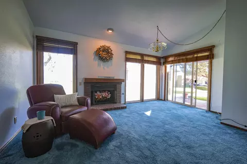 28881 Shannon Ct #35, Tehachapi, CA 93561 photo 2