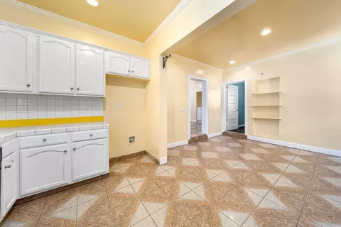 105 W I St, Tehachapi, CA 93561 photo 10
