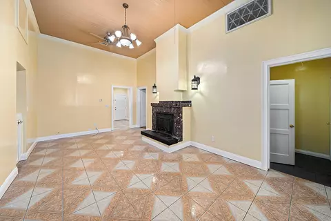 105 W I St, Tehachapi, CA 93561 photo 18
