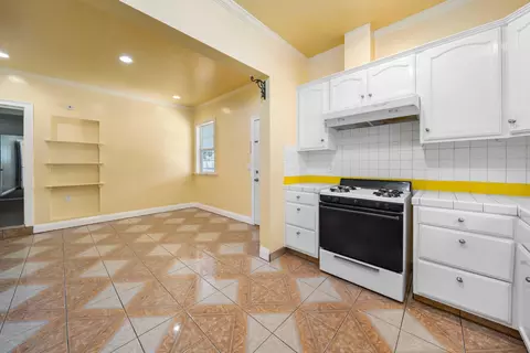 105 W I St, Tehachapi, CA 93561 photo 9