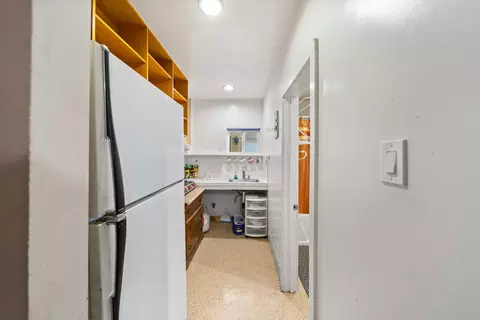 105 W I St, Tehachapi, CA 93561 photo 27