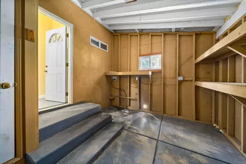 105 W I St, Tehachapi, CA 93561 photo 21