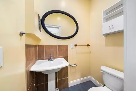 105 W I St, Tehachapi, CA 93561 photo 20