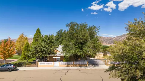 105 W I St, Tehachapi, CA 93561 photo 32