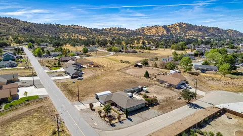 18181 Bowie St, Tehachapi, CA 93561 photo 41