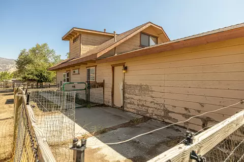 23001 Homestead Way, Tehachapi, CA 93561 photo 6