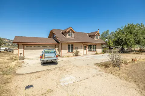 23001 Homestead Way, Tehachapi, CA 93561 photo 5
