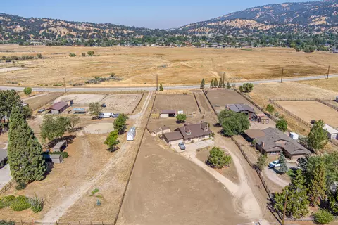 23001 Homestead Way, Tehachapi, CA 93561 photo 41