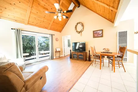 25831 Skyline Dr, Tehachapi, CA 93561 photo 1
