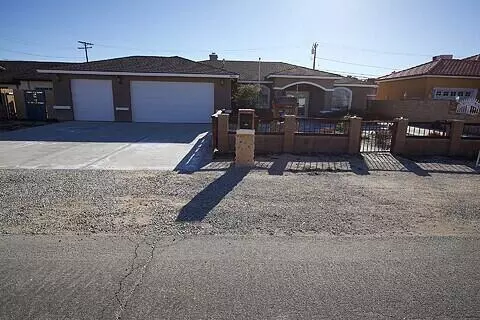 10450 Jeremy Dr, California City, CA 93505