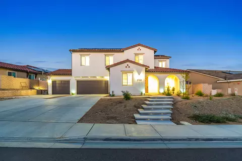 39302 Stirrup Ct, Palmdale, CA 93551 photo 2