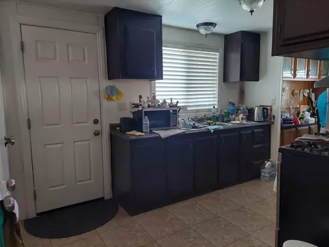 45415 28th St E #9, Lancaster, CA 93535 photo 5