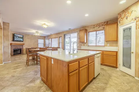 41734 Firenze St, Lancaster, CA 93536 photo 20