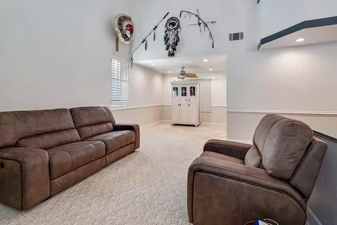 2709 Bel Cir, Simi Valley, CA 93063 photo 7