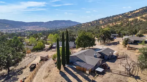 24520 Hart Dr, Tehachapi, CA 93561 photo 24
