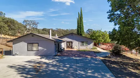 24520 Hart Dr, Tehachapi, CA 93561 photo 4