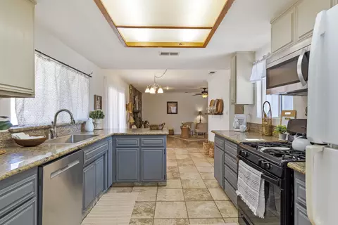 24520 Hart Dr, Tehachapi, CA 93561 photo 19