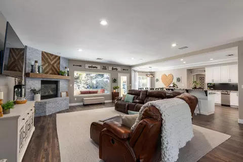 26550 Brian Pl, Tehachapi, CA 93561 photo 11