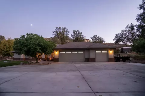 26550 Brian Pl, Tehachapi, CA 93561 photo 4
