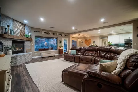 26550 Brian Pl, Tehachapi, CA 93561 photo 12