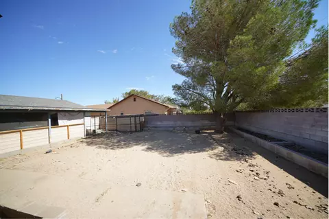 2860 Arroyo Ave, Mojave, CA 93501 photo 18