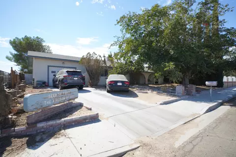 2860 Arroyo Ave, Mojave, CA 93501 photo 4