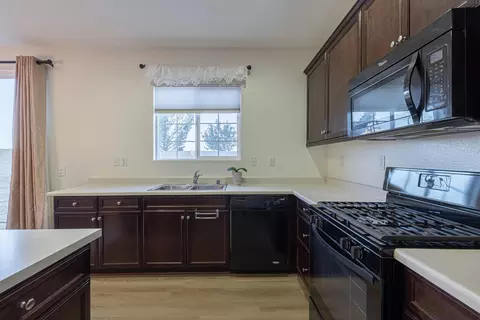 1254 Cambridge Ct, Lancaster, CA 93535 photo 15