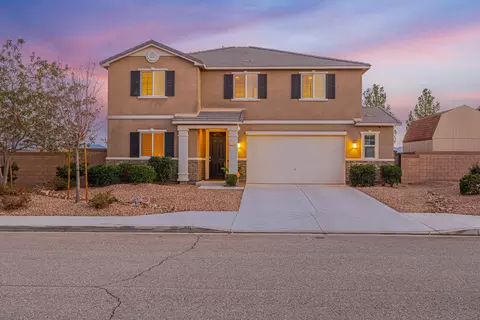 1254 Cambridge Ct, Lancaster, CA 93535 photo 1