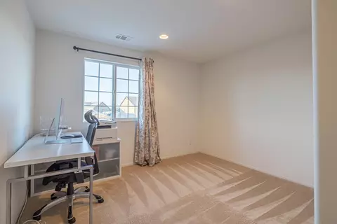 1254 Cambridge Ct, Lancaster, CA 93535 photo 27