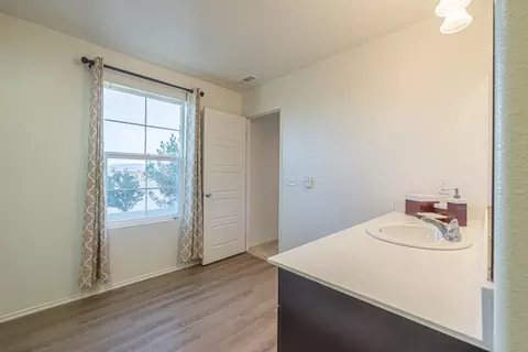 1254 Cambridge Ct, Lancaster, CA 93535 photo 34
