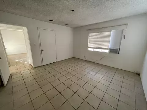 38625 12th St E, Palmdale, CA 93550 photo 4