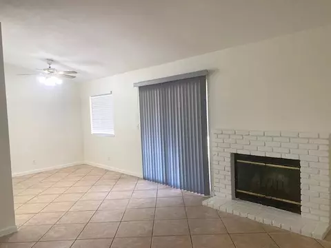 44173 Devol St E, Lancaster, CA 93535 photo 9