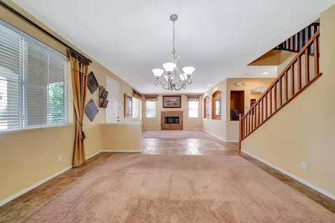 3245 Vahn Ln, Lancaster, CA 93536 photo 9